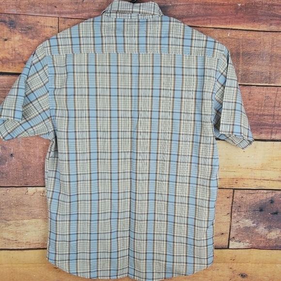 HURLEY short sleeve plaid button down shirt size Medium - Picture 4 of 6